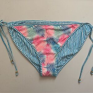 NWT!! Vineyard Vines Reversible String Bikini Bottom